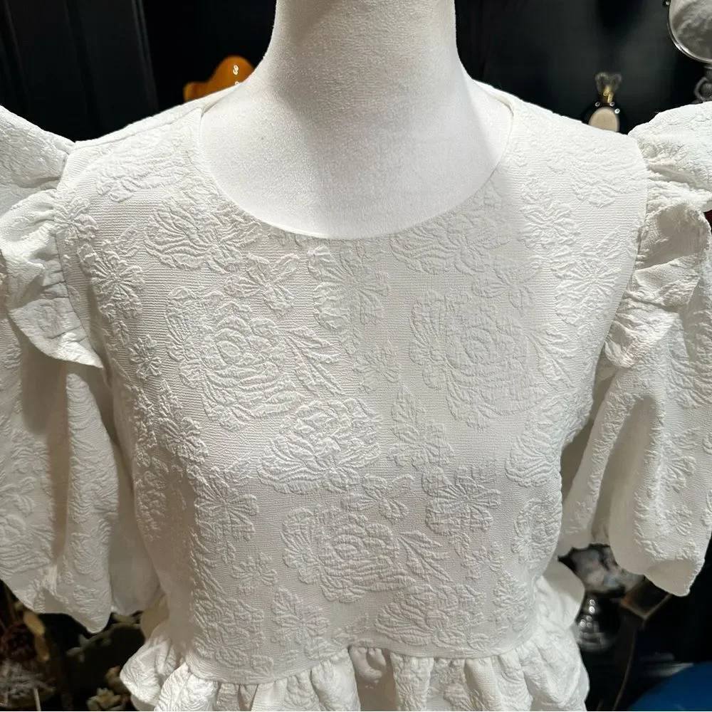 Anthropologies Free the Roses White Rose Tiered Blouse Size M